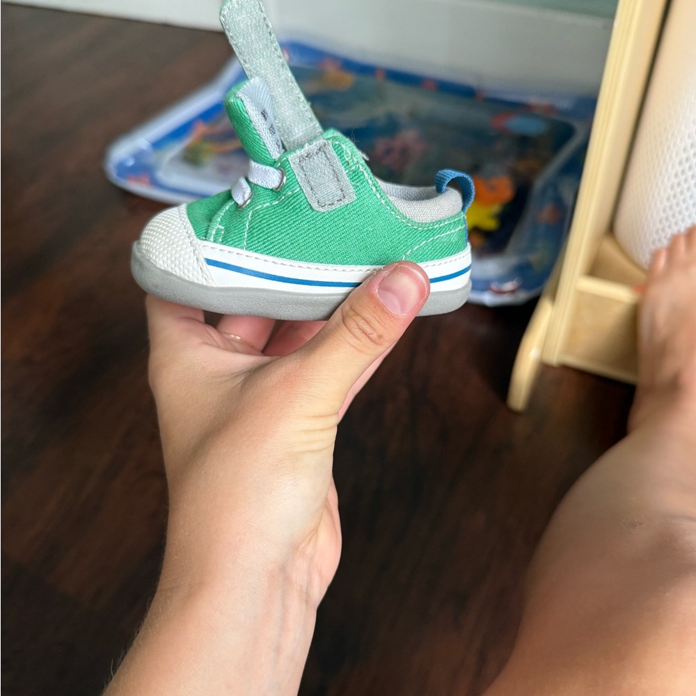 Baby Shoe. See Kai run